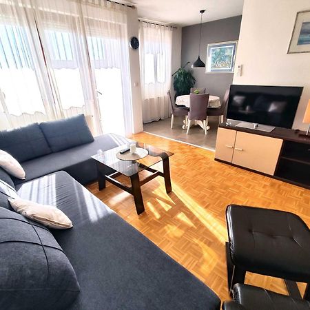 Lara'S Apartment Задар Экстерьер фото